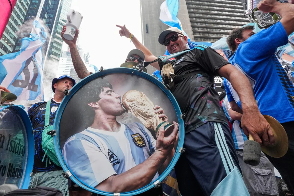 "El Mundial más grande: goles, tecnología y pausas para agua."