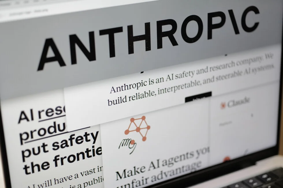 Anthropic dice que sus modelos de IA entraron en 3 empresas durante una prueba.