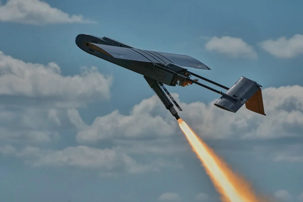 Un almacén se quema cerca de Moscú. En Ucrania, los equipos de drones se preparan para atacar de nuevo.