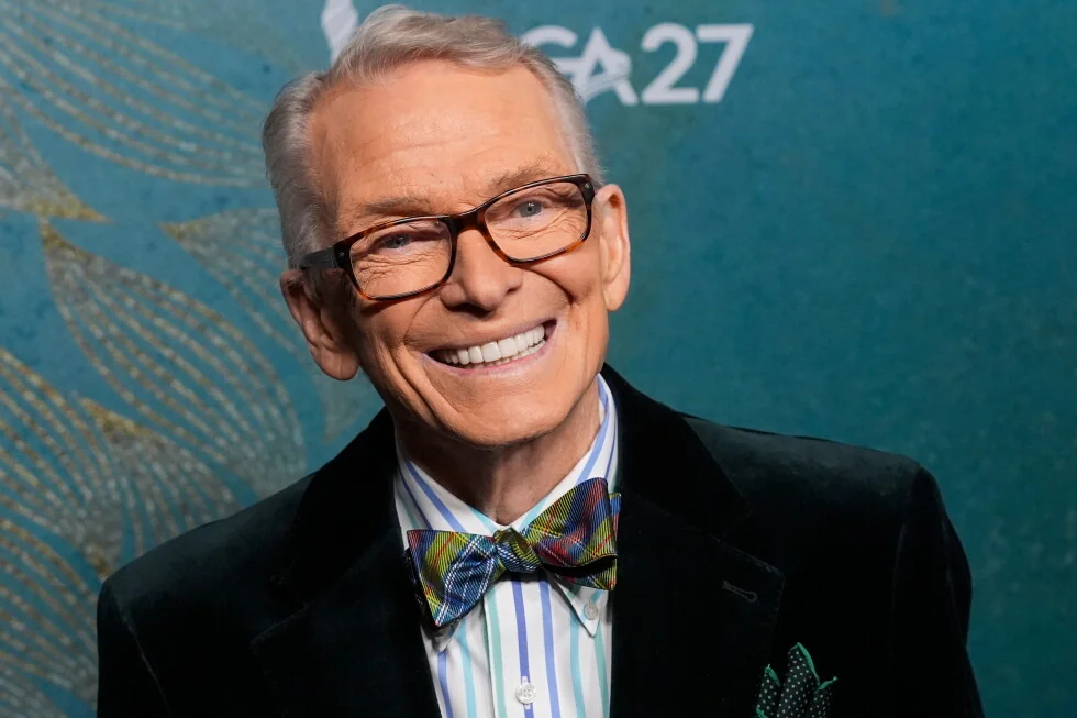 Bob Mackie muere a los 87. Él vistió a Cher y Marilyn. Él hizo el estilo de los 70.