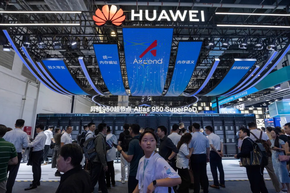 Huawei muestra nuevas tecnologías de chips en la carrera de IA con Nvidia