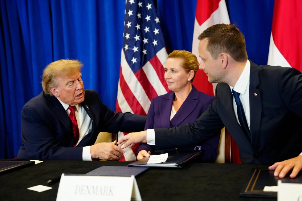 Trump unterzeichnet Abkommen zwischen USA, Dänemark und Grönland, um die Arktis sicher zu halten.