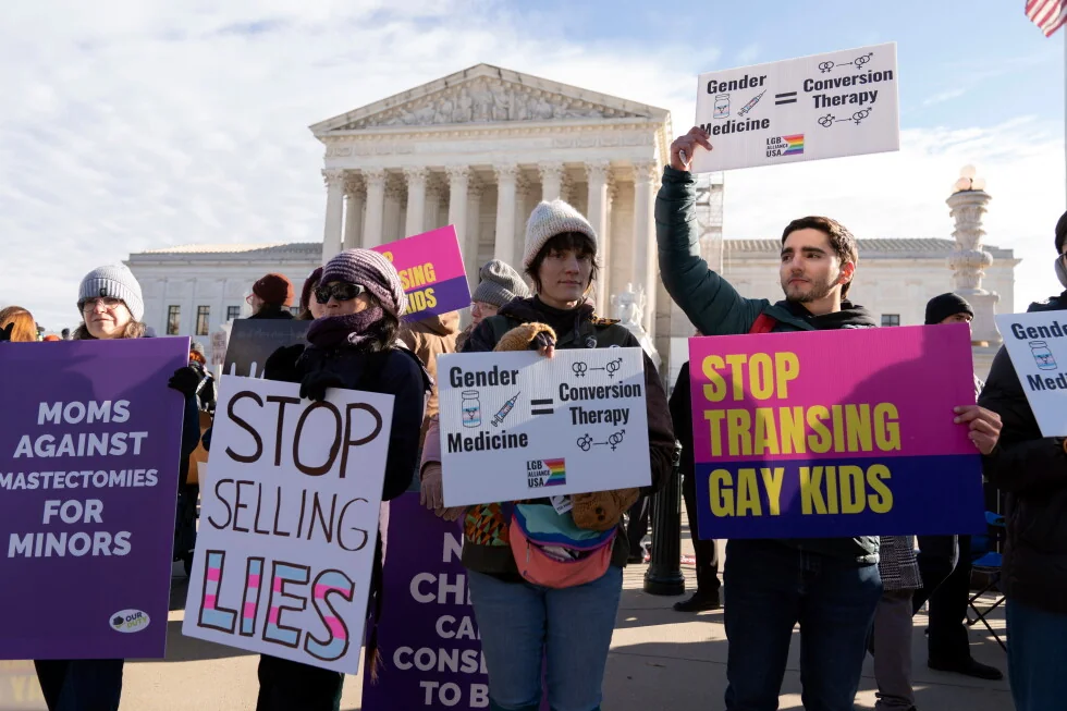L'hôpital s'accorde avec l'administration Trump pour éviter de traiter les mineurs transgenres