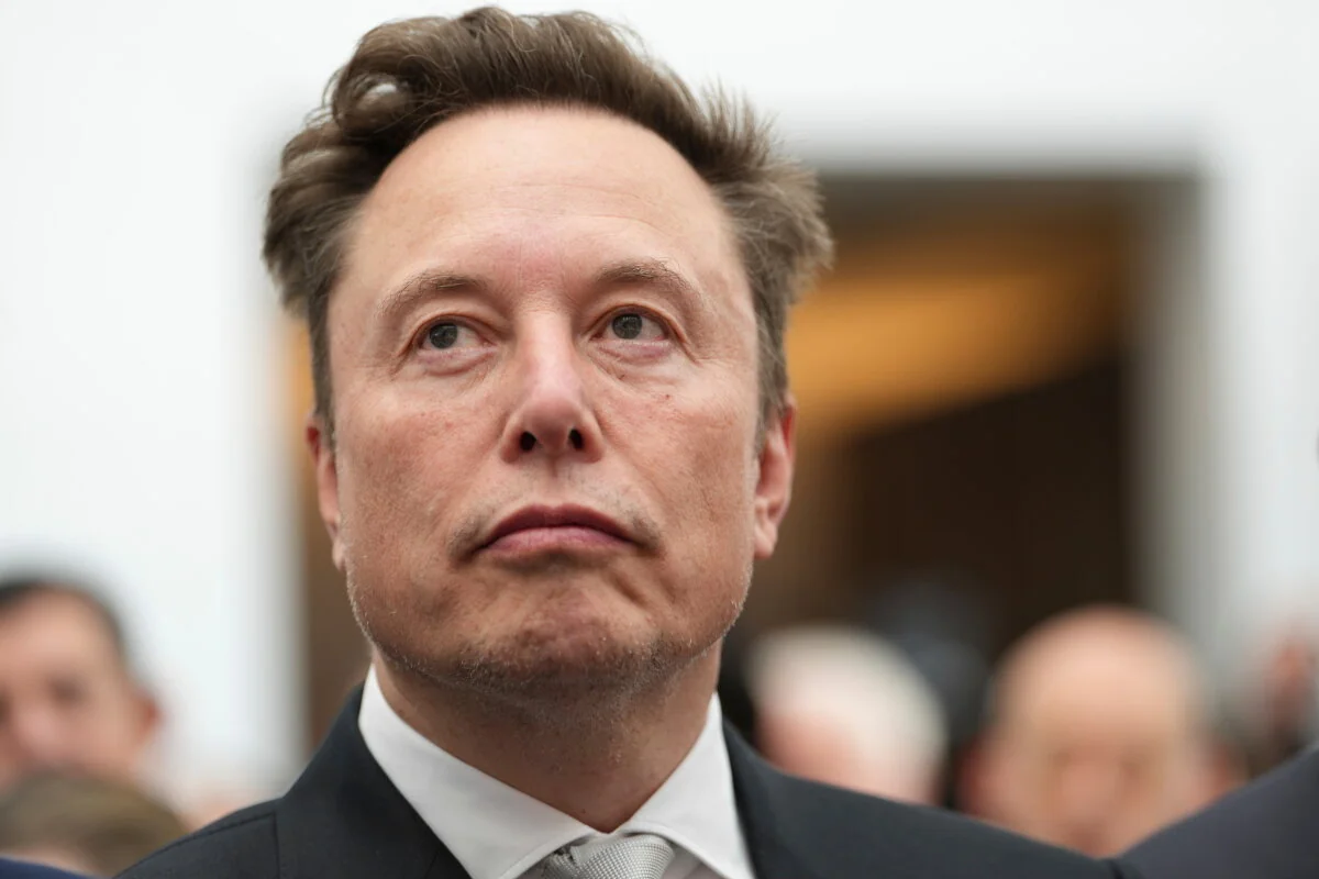Musk dice que dará parte de SpaceX a "cada niño en Estados Unidos"